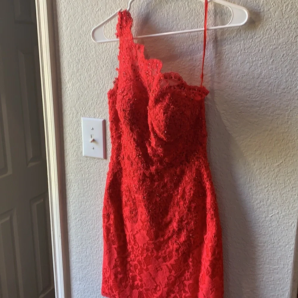 Mori Lee red rhinestone lace cocktail one shoulder dress. Size 3/4 - Picture 3 of 10